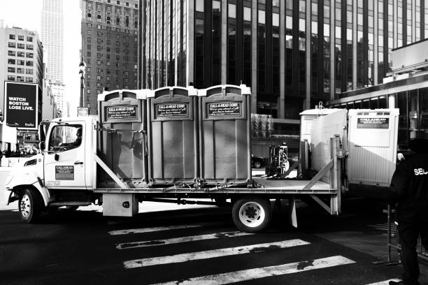 Best Porta potty rental for outdoor events  in Lake Holiday, VA