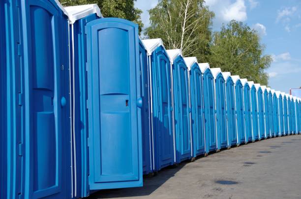 Best Porta potty rental near me  in Lake Holiday, VA